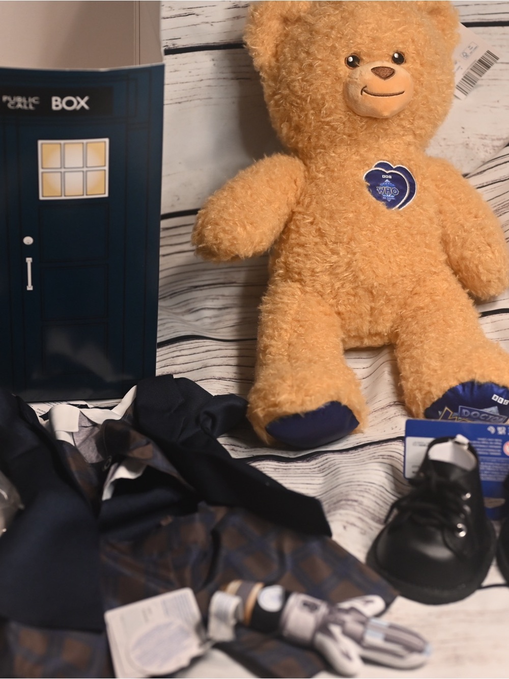 Build a bear 15th Dr Who bear with outfit and accessories NWT